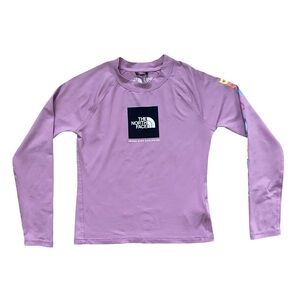 The North Face Kids Purple UPF 40 protection Shirt - Size M